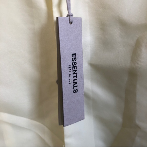 NWT fear of god ESSENTIALS canary jacket unisex s oversize fit - Picture 4 of 8